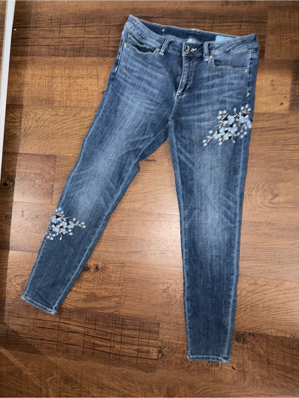 CeCe Medium Blue Skinny Jeans with Floral Embroidery
